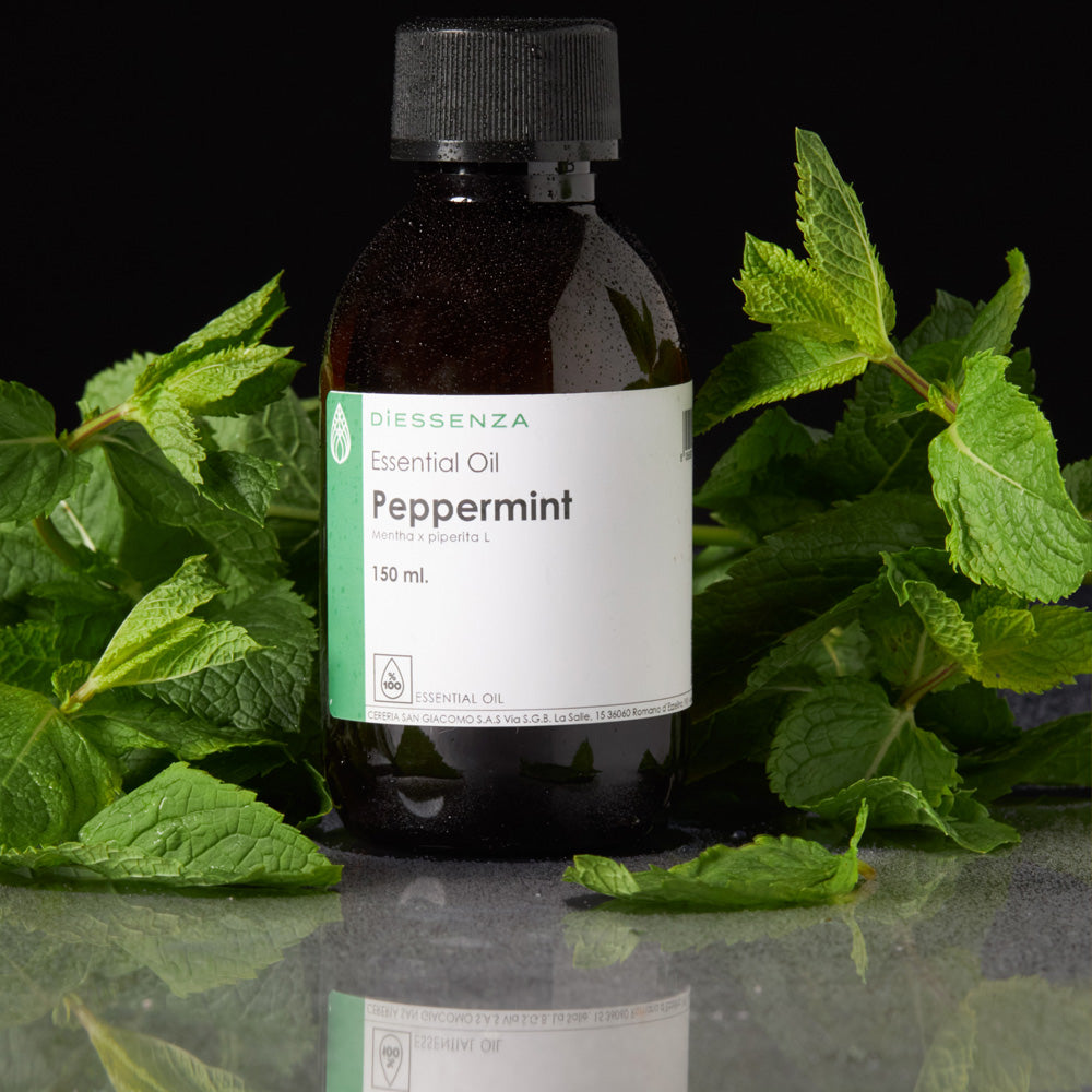Olio Essenziale di Menta Piperita per soia, cere naturali e da massaggio