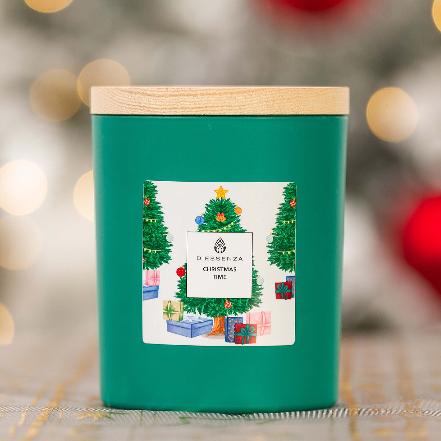 Candle "Christmas Time" Green wooden cap