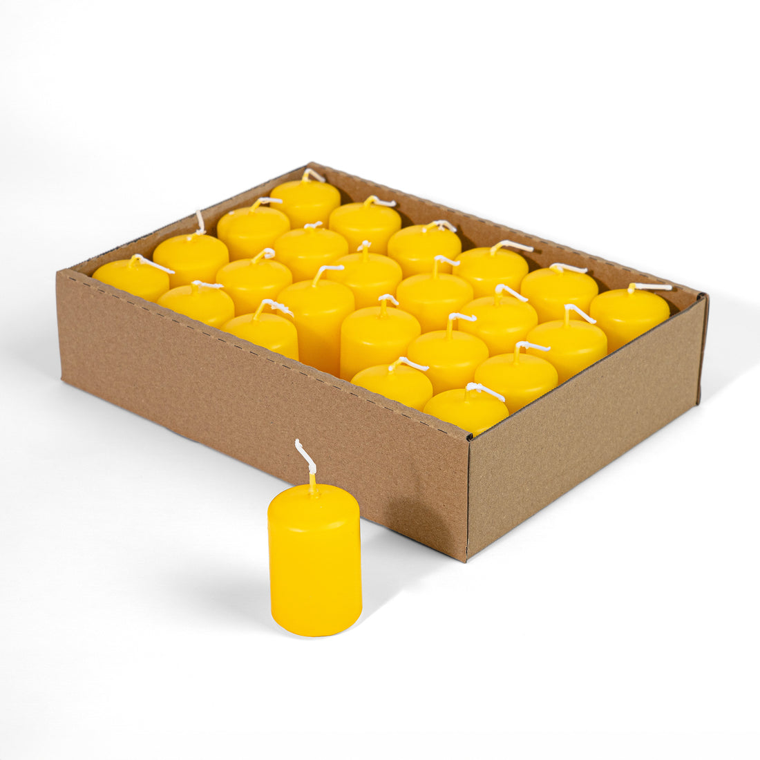 Candele Cilindriche Ø40 mm . h 60 mm. Gialle in vassoio da 24 pezzi durata ±9