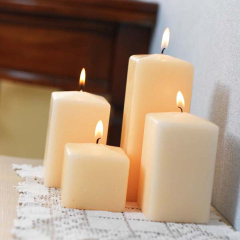 Candele quadrate Crema